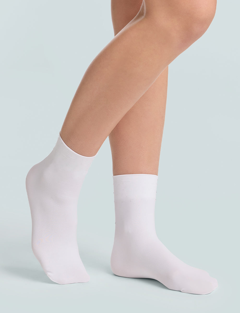 HSK06_WHT_Front_LR_78382a78-