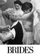 How to Buy the Right Lingerie for Your Wedding Dress