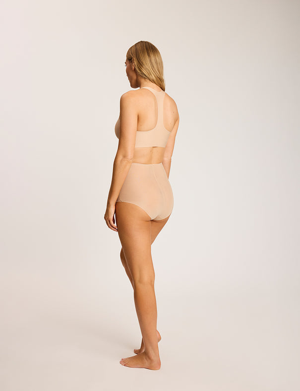 新品未使用BRIEFING ladies Featherlight Control Brief - Lightweight Shapewear | Commando®