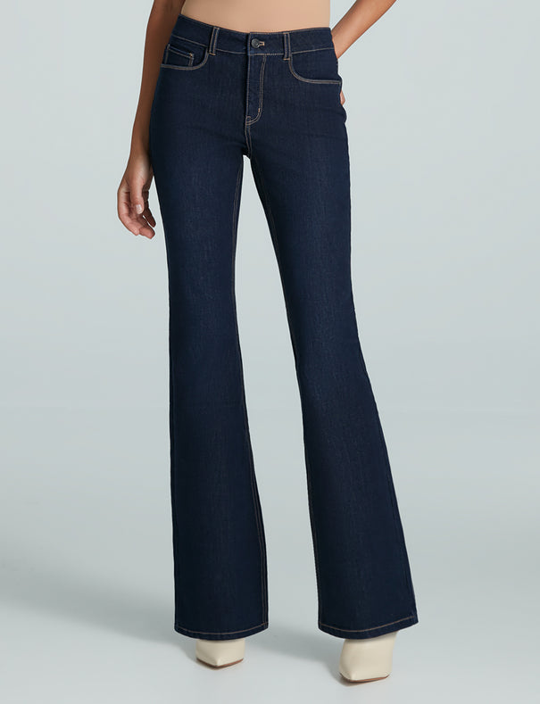 豪華 Do It All Denim Five Pocket Mid-Rise Flare | Commando® パンツ